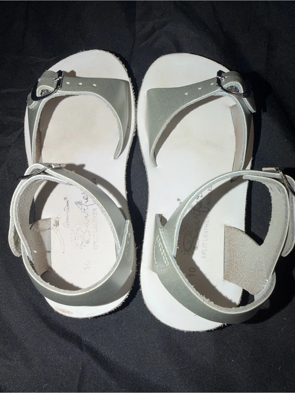 Sun-San Sandals leather straps silver and white size 10 excellent condition